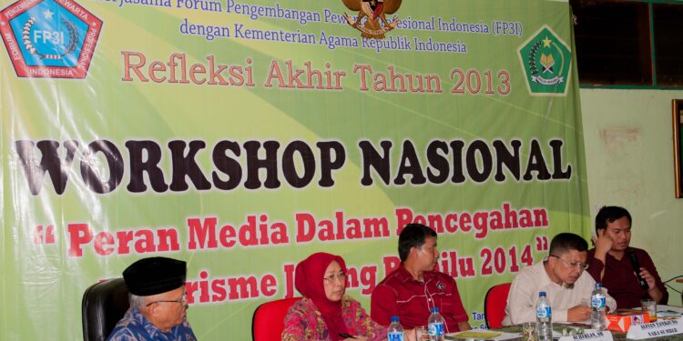 Peran Media Dalam Pencegahan Terorisme Jelang Pemilu 2014