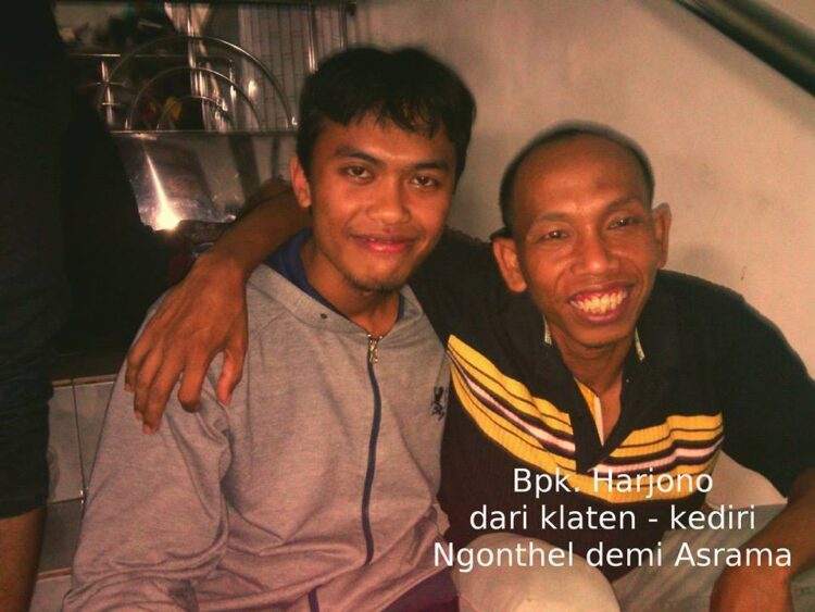 Harjono, Mengayuh Sepeda Klaten-Kediri Demi Menuntut Ilmu