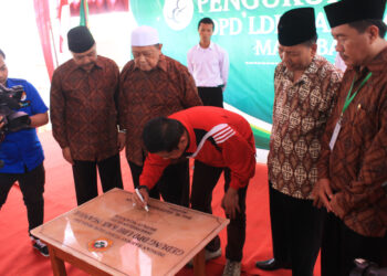 Bupati Nganjuk Resmikan Kantor LDII sekaligus Mengukuhkan Pengurus Masa Bakti 2015-2020