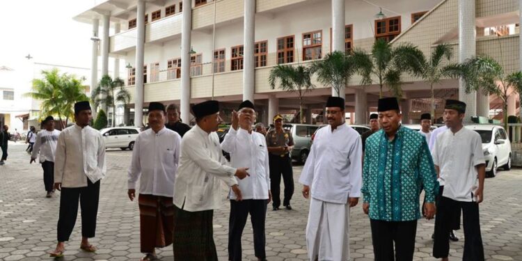 Jelang Akhir Tahun dan Era MEA, Wagub Jatim Kunjungi Ulama LDII di Ponpes Wali Barokah Kediri
