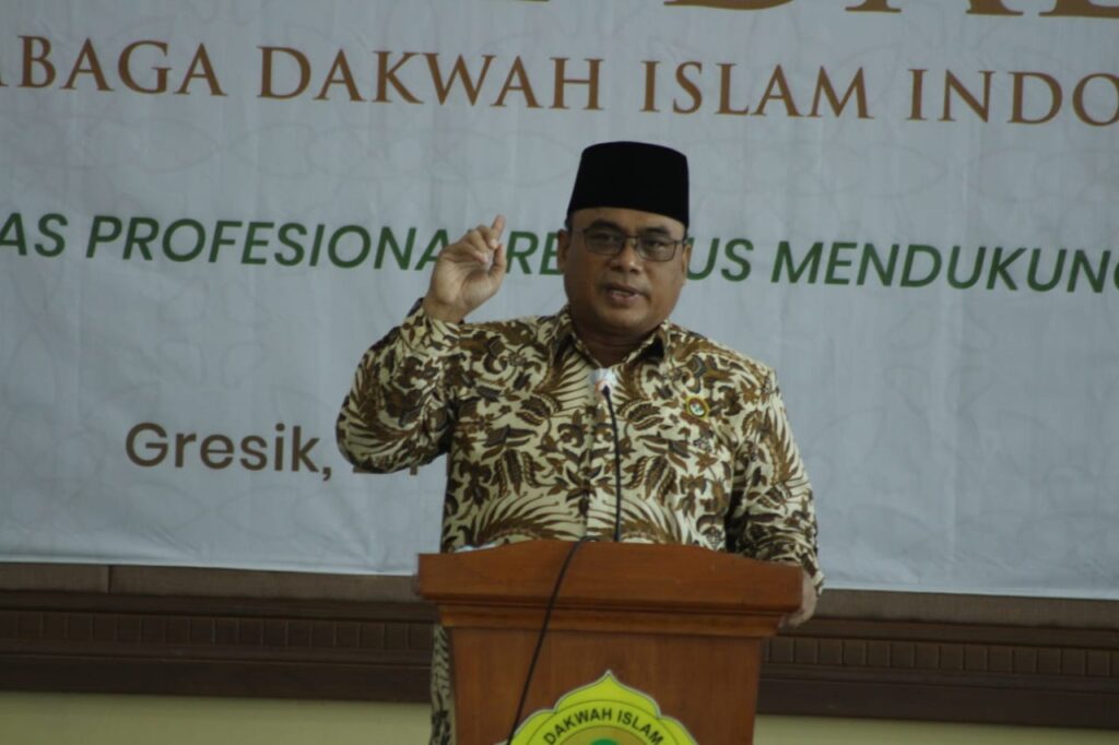 ketua-dpw-ldii-berikan-arahan-kepada-peserta-musda-ldii-gresik