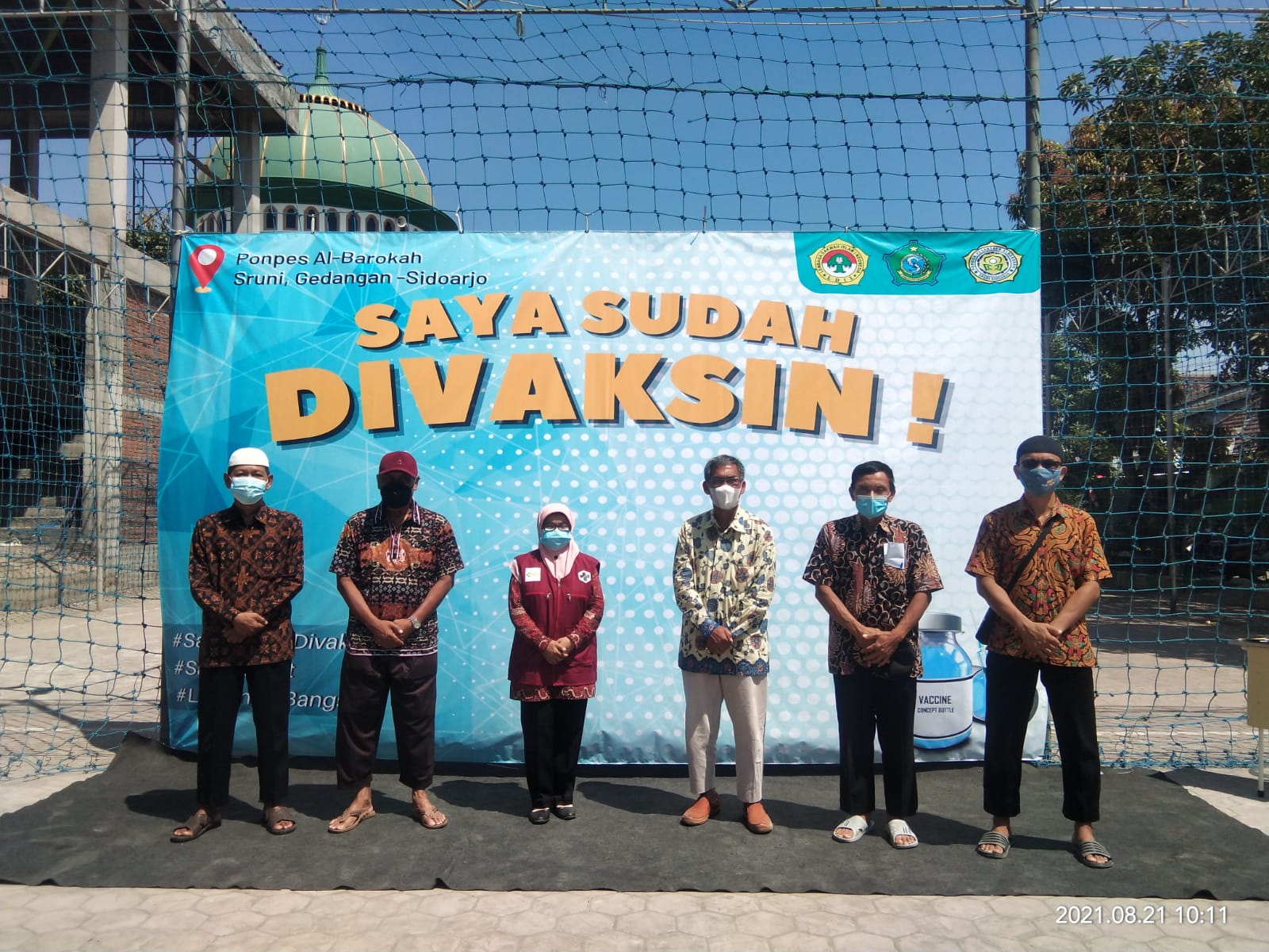 Vaksinasi massal di Ponpes Al Barokah, Sruni, Sidoarjo. Dok. Lines Sidoarjo.