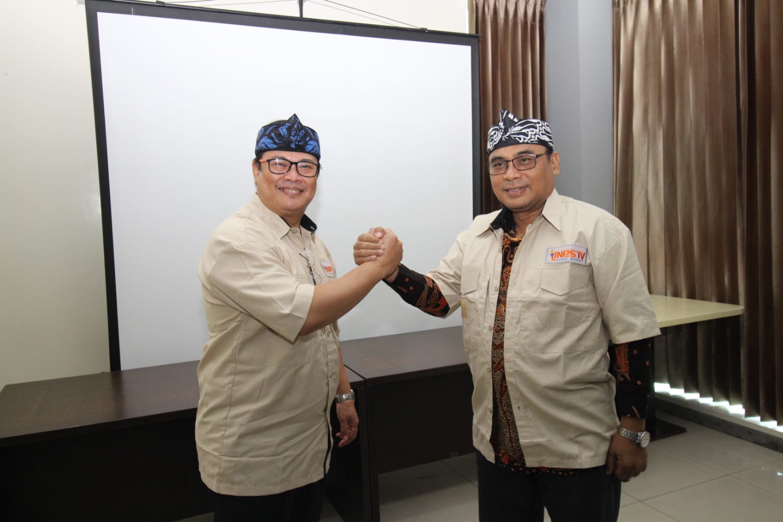 Ketua DPW LDII Jawa Barat, H. Dicky Harun (kiri) dan Ketua DPW LDII Jawa Timur, KH. Amrodji Konawi, 26 September 2021. Dok: Lines Jatim.