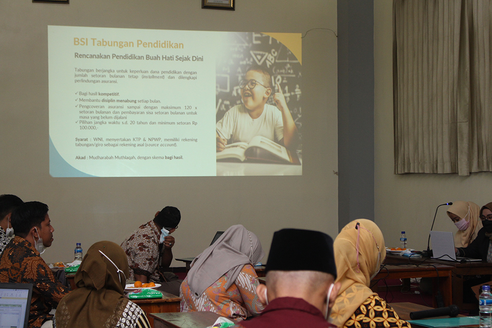 Pemaparan jajaran Bank Syariah Indonesia (BSI) di Kantor DPW LDII Jawa Timur, Rabu (19/1).
