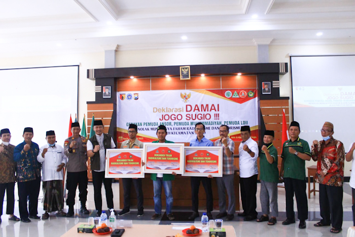 Tiga organisasi pemuda lakukan deklarasi damai di Lamongan. Dok: Kontributor Lines Lamongan.
