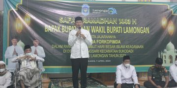 Bupati Lamongan Yuhronur Efendy bersafari ke beberapa Masjid. Salah satunya di Masjid Al-Muttaqin, Desa Bandungsari, 7 April 2022. Dok: Kontributor KIM Lamongan.