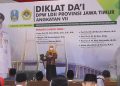 Gubernur Khofifah saat memberikan pengarahan peserta diklat dai LDII Jawa Timurdi Ponpes Sabilurrosyidn Annur, Surabaya, 19 Juni 2022. Dok: KIM LDII Jatim.