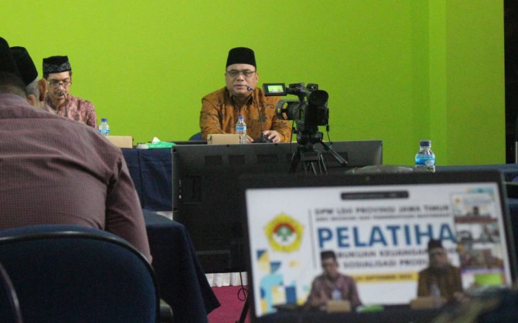 DPW LDII Jawa Timur mengadakan “Pelatihan Pembukuan Keuangan Sederhana dan Sosialisasi Produk BSI”, Sabtu (24/9)