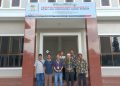 Branch Manager BSI area Bojonegoro Andri Novianto (tengah) bersama jajaran pengurus PC LDII Balen, Kamis (8/9). Kedua belah pihak menkajiln kerjasama dalam membangun sistem ekonomi syariah. Foto: LDII Bojonegoro.