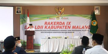 Bupati Sanusi membuka Rakerda IX LDII Malang di eL Hotel Grande Malang. Rabu (23/11). Dok: LINES.