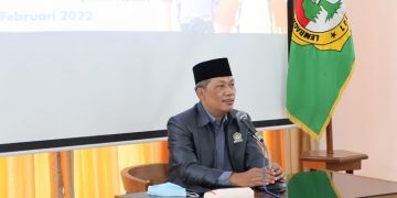 Ketua DPD LDII Kota Kediri H Agung Riyanto meminta masyarakat tetap waspada dan melindungi data pribadi di media sosial, Kamis (8/12). DoK: LINES.