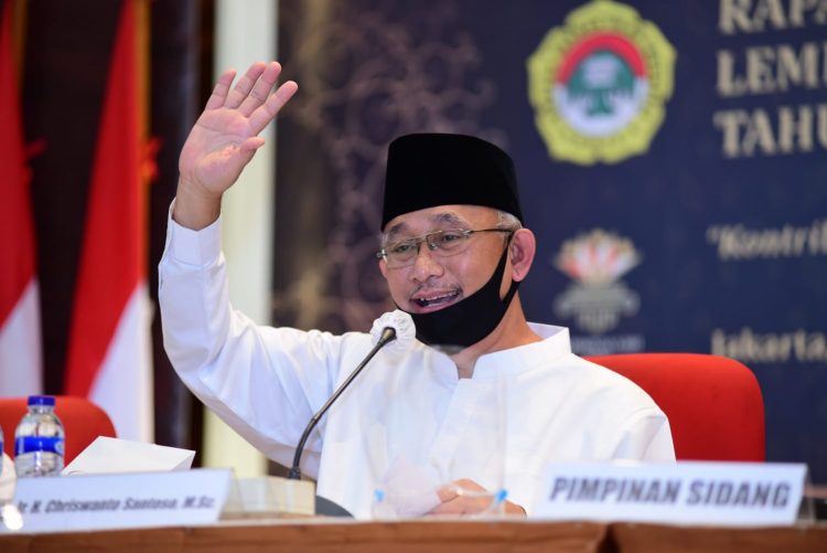 Ketua Umum DPP LDII KH Criswanto Santoso ingatkan para elit politik hindari kegaduhan. Dok: LINES.
