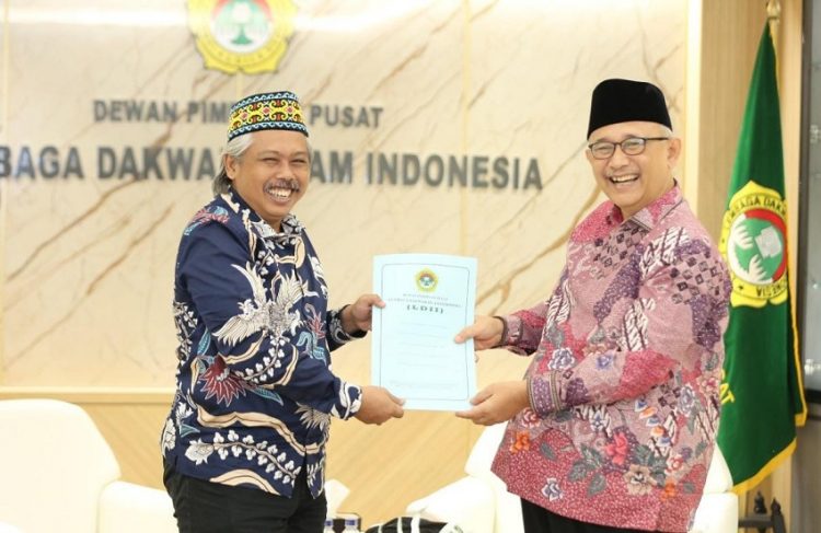 DPP LDII dan Lembaga Persahabatan Ormas Islam (LPOI) sepakat soal umat Islam harus saling memperkuat satu sama lain agar tak mudah dipecah belah. Dok: LINES.