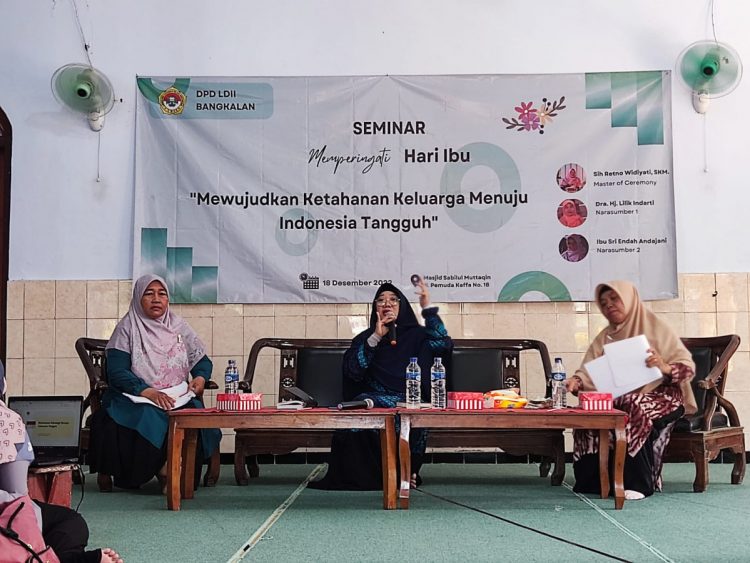 DPD LDII Kabupaten Bangkalan menghelat seminar bertajuk “Mewujudkan Ketahanan Keluarga Menuju Indonesia Tangguh”. Acara dilaksanakan di Masjid Sabilul Muttaqin, Bangkalan, Minggu (18/12). Dok: LINES.