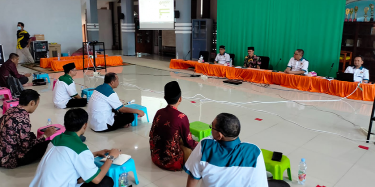 DPD LDII Sidoarjo menggelar rapat penyusunan program kerja (proker) 2023, Sabtu (21/1). Dok: LINES.