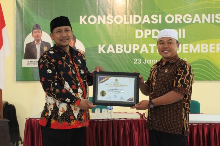 Dewan Pimpinan Daerah (DPD) LDII Jember menghelat konsolidasi organisasi untuk meningkatkan sinergi. Sasarannya adalah PC dan PAC se-Kabupaten Jember di Aula Al-Manshurin, Patrang, Jember (23/1). Dok: LINES.