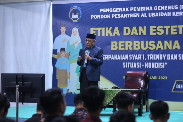 PPG Pondok Pesantren Al Ubaidah menggelar acara yang bertema “Etika dan Estetika Berbusana”, Selasa (21/2).