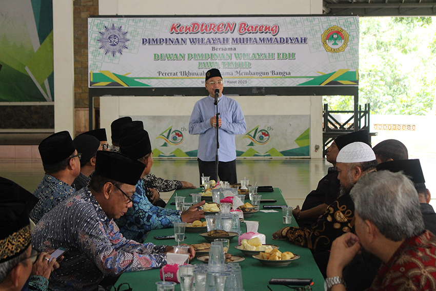 Ketua PW Muhammadiyah Jatim KH Sukadiono saat memberi sambutan pada acara Silaturahim KenDUREN. Dok: LINES.