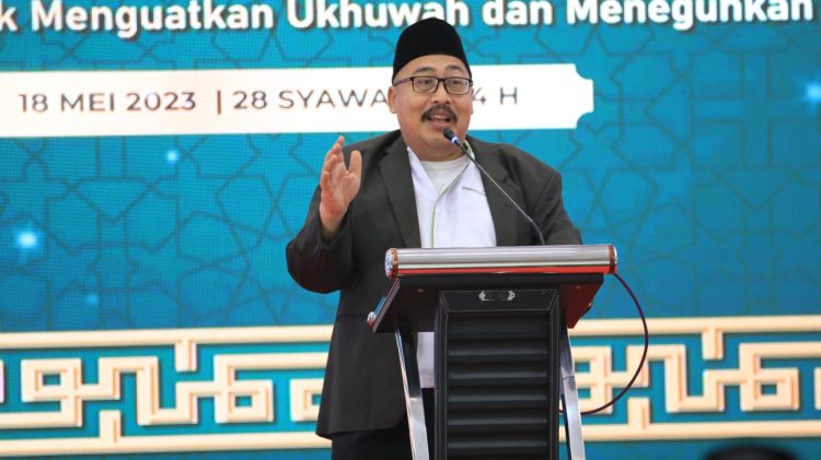 Sambutan Ketua PBNU saat Silaturahim Syawal pada Kamis (18/5) di Aula Pondok Sabilurrosyiddin Annur, Gayungan, Surabaya. Dok: LINES.