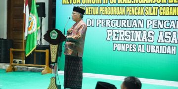 Pengasuh Ponpes Al Ubaidah Kertosono, Habib Ubaidillah mengajak dunia persilatan untuk menjaga perdamaian dan persaudaraan saat Ponpes Ubaidah Kertosono menjadi tuan rumah silaturrahim IPSI Kab. Nganjuk. Foto: LINES.