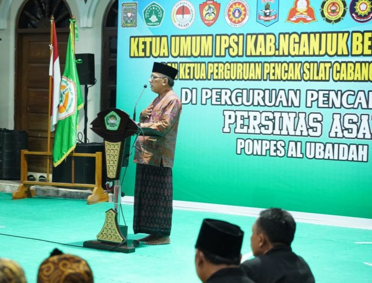 Pengasuh Ponpes Al Ubaidah Kertosono, Habib Ubaidillah mengajak dunia persilatan untuk menjaga perdamaian dan persaudaraan saat Ponpes Ubaidah Kertosono menjadi tuan rumah silaturrahim IPSI Kab. Nganjuk. Foto: LINES.