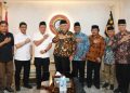 Ketua Umum DPP LDII, KH Chriswanto Santoso, dan jajarannya silaturahim ke Badan Intelijen dan Keamanan (Baintelkam) Polri di Cilandak, Jakarta Selatan. Foto: LINES.