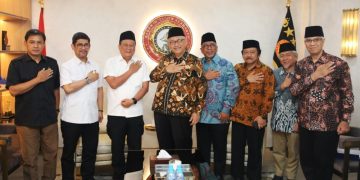 Ketua Umum DPP LDII, KH Chriswanto Santoso, dan jajarannya silaturahim ke Badan Intelijen dan Keamanan (Baintelkam) Polri di Cilandak, Jakarta Selatan. Foto: LINES.