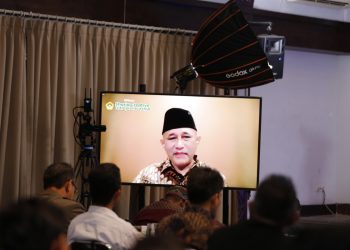 Ketum DPP LDII KH Chriswanto Santoso mengungkapkan pentingnya membingkai kreativitas ke dalam aspek religiusitas untuk meningkatkan nilai tambah ekonomi kreatif Indonesia. Dok: LINES.