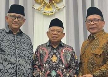 Ketua Umum DPP LDII KH Chriswanto Santoso dan Sekretaris Hasyim Nasution menemui Wakil Presiden (Wapres) KH Ma’ruf Amin di Rumah Dinas Wapres, pada Senin (11/9). Foto: LINES.