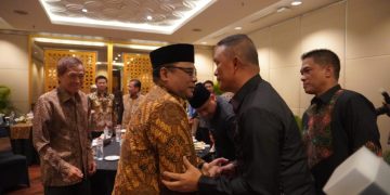 Ketua DPW LDII Jawa Timur, KH. Moch. Amrodji Konawi menghadiri acara pisah sambut Kapolda Jatim pada Sabtu (2810) di Ballroom Lt. 4 Grand City, Surabaya.