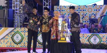 Kabupaten Lamongan juara umum MTQ ke-30 Jawa Timur, Minggu (8/10). Dok: LINES.