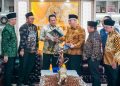 Ketua MPR RI Bambang Soesatyo menerima kunjungan Ketua Umum DPP LDII KH Chriswanto Santoso beserta jajarannya di Komples Widya Chandra, Kebayoran Baru, Jakarta, Selasa (17/10). Foto: LINES.
