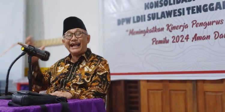 DPW LDII Sulawesi Tenggara (Sultra) menggelar konsolidasi organisasi untuk menyambut Pemilu damai yang menghadirkan Ketua Umum DPP LDII KH Chriswanto Santoso. Foto: LINES.