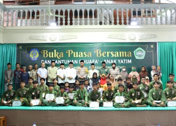 Momen Safari Ramadan Ponpes Al Ubaidah Kertosono bersama Forkopimda dan anak yatim, Kamis (21/3). Dok: LINES.