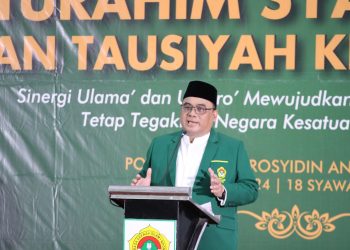 Ketua DPW LDII Jawa Timur KH Moch Amrodji Konawi sampaikan pentingnya Kolaborasi para ulama dengan pemerintah (umara), memungkinkan proses pembangunan di Jawa Timur. Dok: LINES.