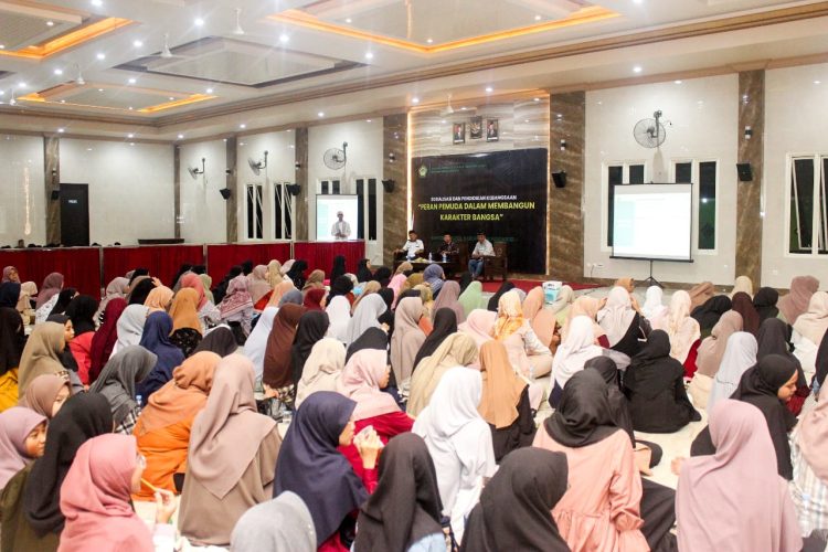 Ratusan Pemuda LDII mengikuti Sosialisasi dan Pendidikan Kebangsaan oleh Bakesbangpol Sidoarjo di Aula Ponpes Al-Barokah, Sruni, Gedangan, pada Selasa (28/5). Dok: LINES