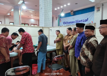 Pondok Pesantren Wali Barokah Kota Kediri Kembali menggelar bakti sosial khitan massal, pada Selasa (9/7). Dok: LINES.