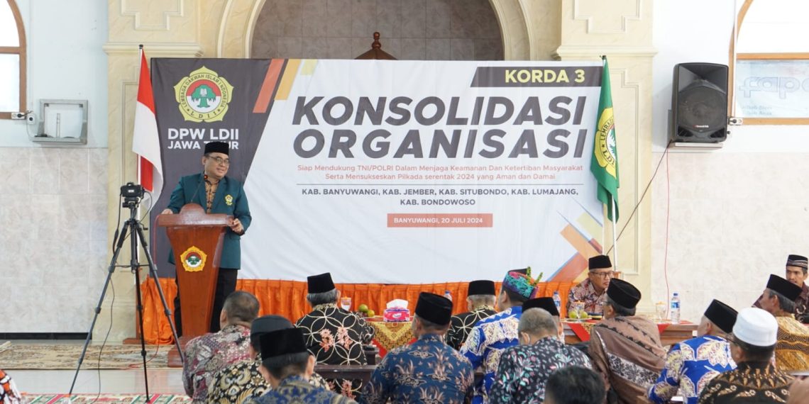 Ketua DPW LDII Jawa Timur KH Moch Amrodji Konawi saat konsolidasi organisasi. Ia sampaikan LDII bersikap netral aktif di Pilkada 2024. Dok: LINES.