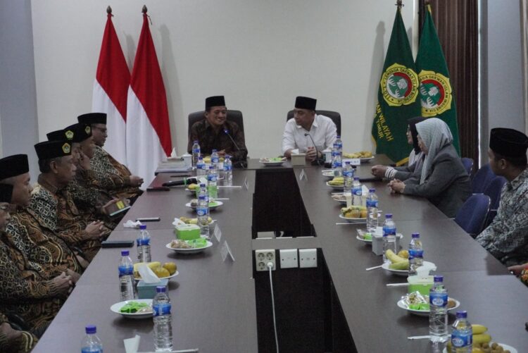 Cak Eri Cahyadi berkunjung ke DPD LDII Kota Surabaya