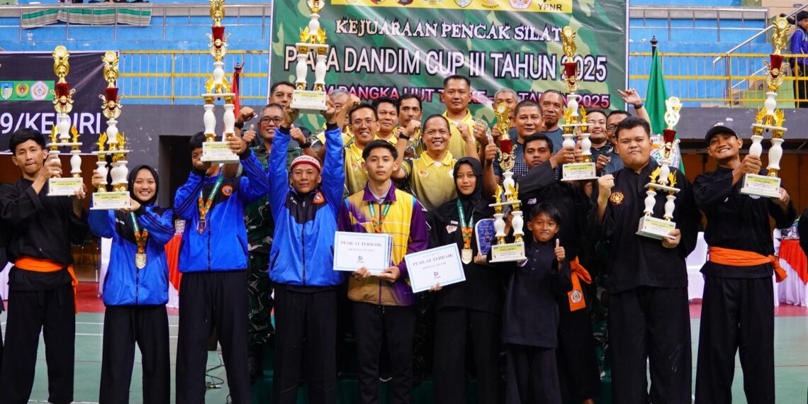 Ponpes Wali Barokah Juara Umum Kejuaraan Pencak Silat Dandim 0809 Cup III 2025