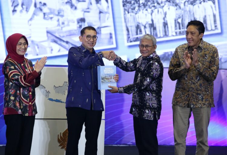 Kementerian Kebudayaan RI Luncurkan Buku Sejarah Indonesia