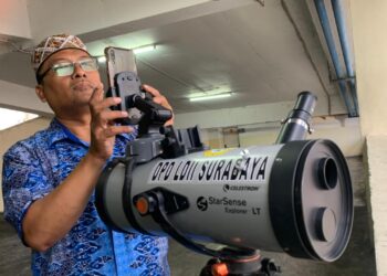 Tim Rukyatul Hilal LDII Surabaya Tak Melihat Bulan Akibat Mendung dan Hujan Deras