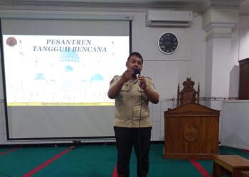 BPBD Surabaya Sosialisasikan PESTANA di Ponpes Hudallil Muttaqin Ngagel Rejo