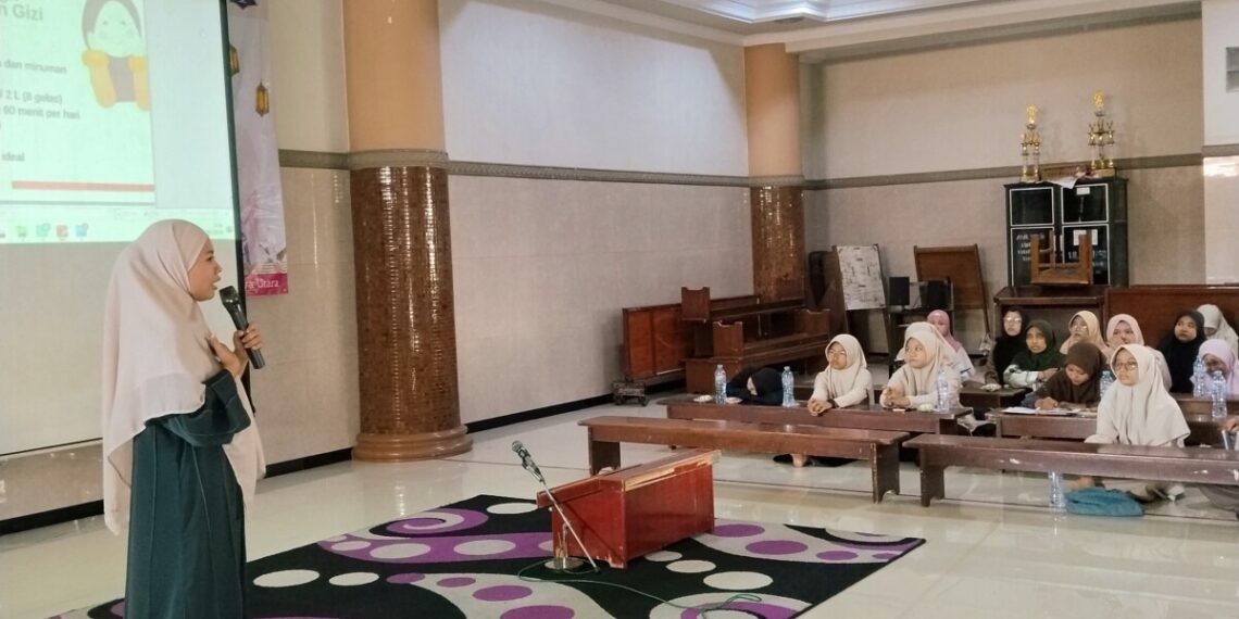 Surabaya Generus Community Ajak Remaja Putri LDII Miliki Kesadaran Gizi Seimbang