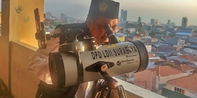 Tim Hilal DPD LDII Surabaya Laksanakan Rukyatul Hilal Muharram 1448 H di Gedung Kaza