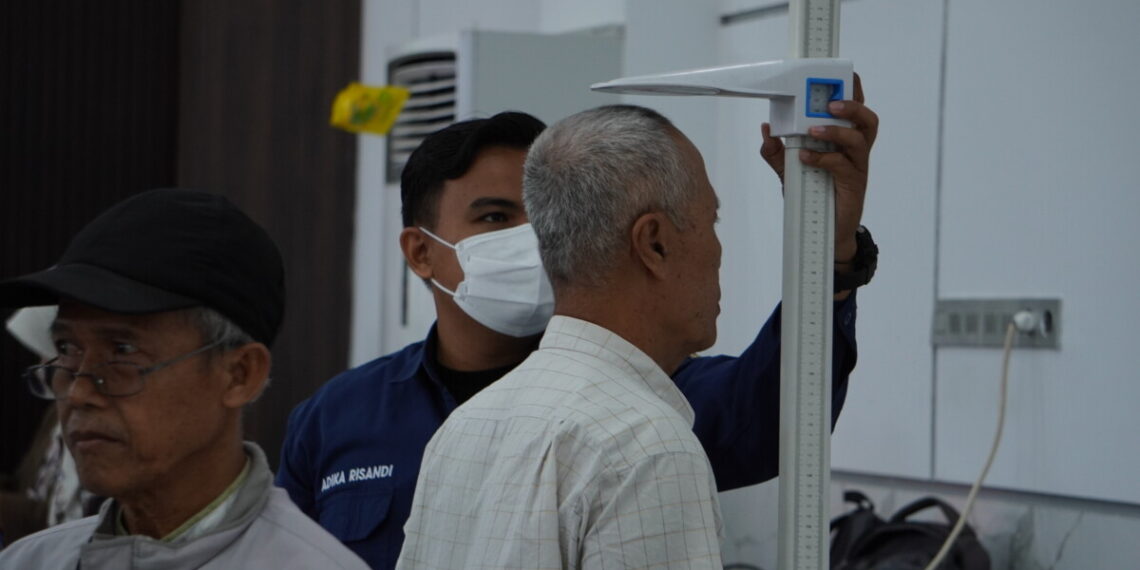 450 Warga Ikuti Cek Kesehatan Gratis LDII dan Dinkes Surabaya