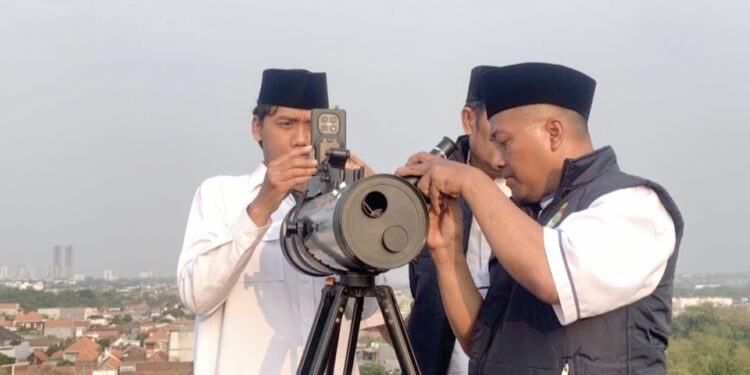 DPD LDII Kota Surabaya mengirimkan empat utusan untuk mengikuti Diklat Rukyatul Hilal ke-4 di Gresik